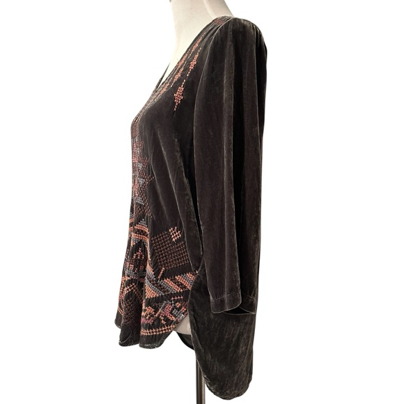 Embroidered Johnny Was Gray Blue and Coral Pink Women's Velvet Top - Picture 5 of 16